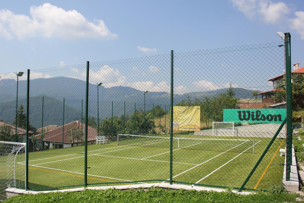 Rhodopes Legends Hotel Vrata Exterior photo